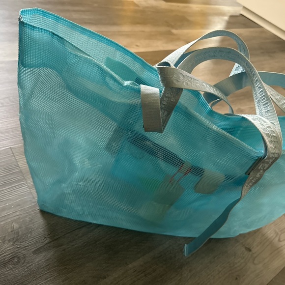 Off-White Canvas Arrows Commercial Tote - Picture 6 of 9